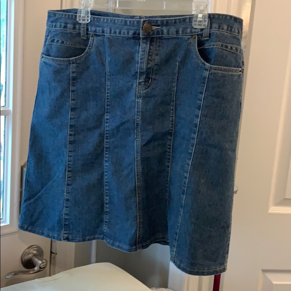 Skirt